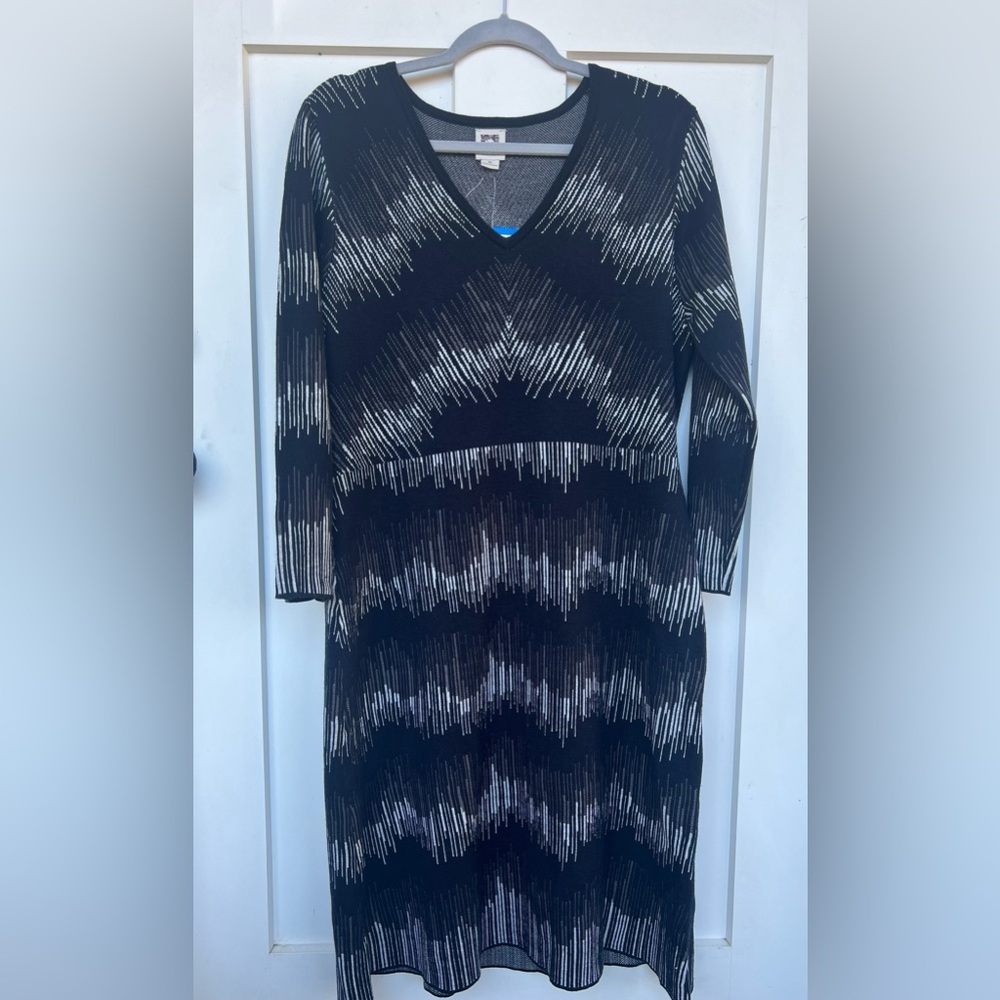 Never worn Anne Klein Long Sleeve Dress